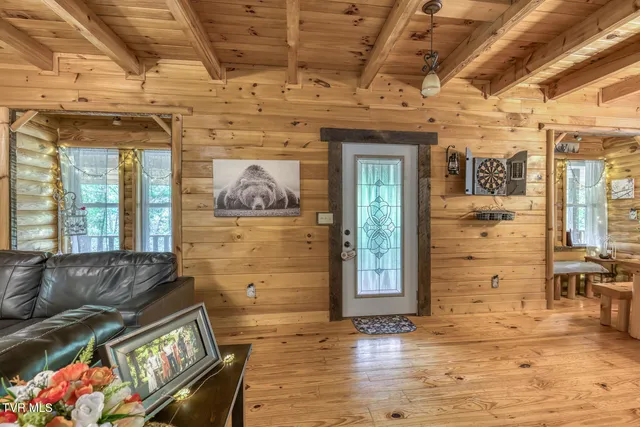 $569,000 | 160 Conley Stevens Road, Roan Mountain, TN 37687