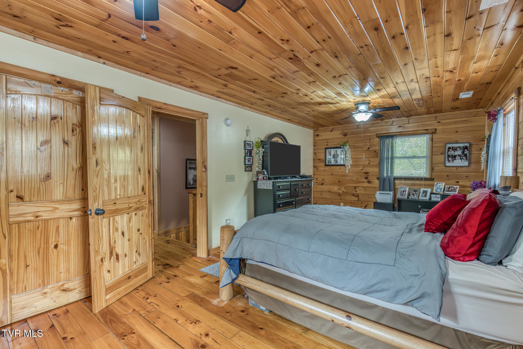 160 Conley Stevens Road Roan Mountain, TN 37687 - Photo 24 of 68 160 Conley Stevens Rd-29