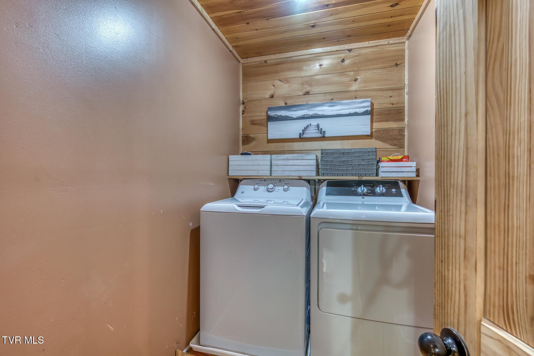 160 Conley Stevens Road Roan Mountain, TN 37687 - Photo 27 of 68 160 Conley Stevens Rd-32