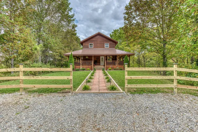 $569,000 | 160 Conley Stevens Road, Roan Mountain, TN 37687