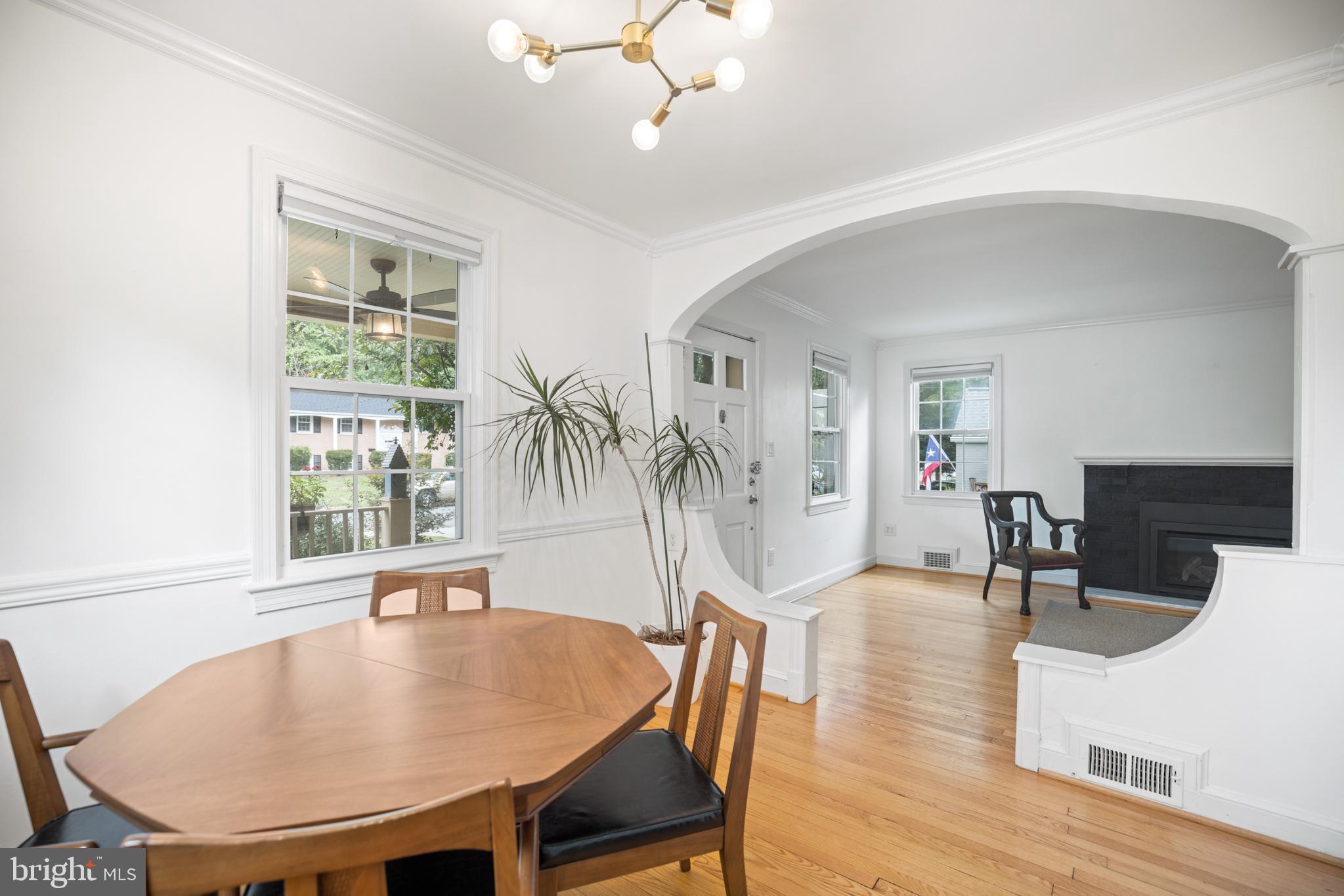 10157 Sutherland Road Silver Spring, MD 20901 - Photo 14 of 67