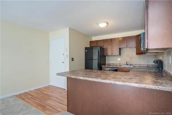 $1,900 | 1401 Harbor View Drive, Unit 1401, Rocky Hill, CT 06067