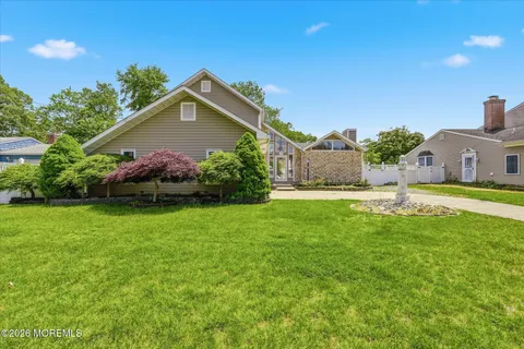 $730,000 | 14 Scheiber Drive, Brick, NJ 08723