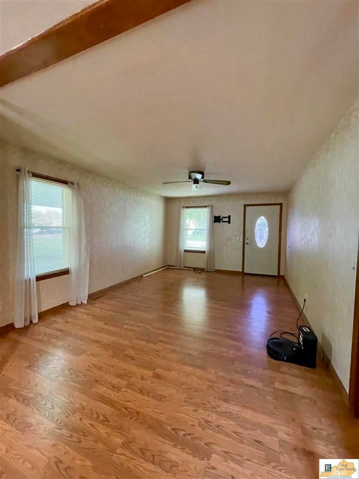 525 Hilltop View Road Summer Shade, KY 42166 - Photo 5 of 16 Gallery Image 5