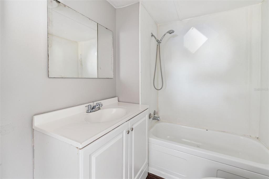 2854 Lake Alfred Road, Unit 6 Winter Haven, FL 33881 - Photo 12 of 15