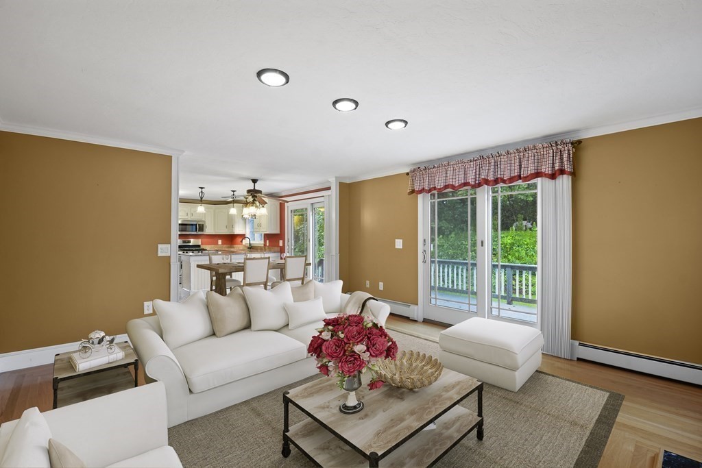 21 Ireta Road Shrewsbury, MA 01545 - Photo 7 of 36 Gallery Image 7
