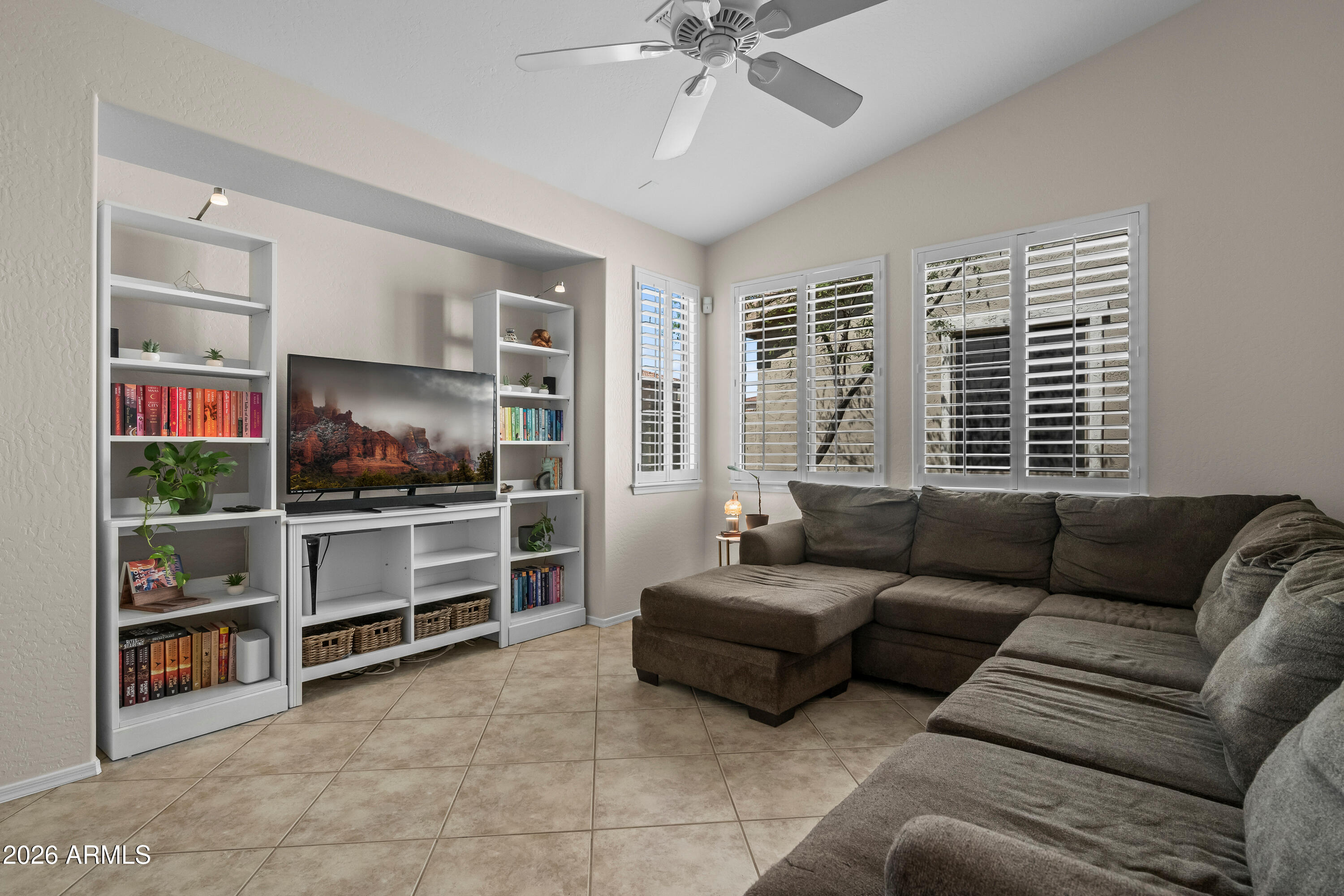 1024 East Frye Road, Unit 1105 Phoenix, AZ 85048 - Photo 3 of 33 Gallery Image 3