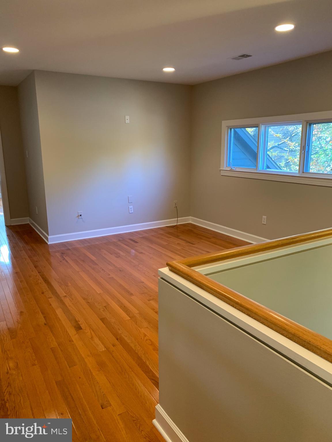 1309 Sawbridge Way Reston, VA 20194 - Photo 21 of 36