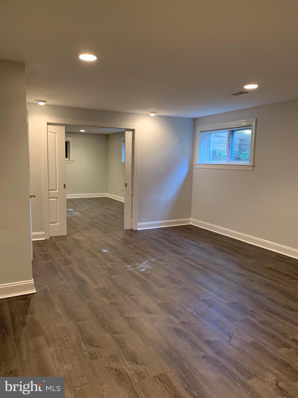 1309 Sawbridge Way Reston, VA 20194 - Photo 27 of 36