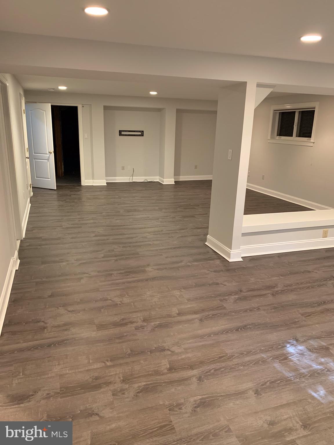 1309 Sawbridge Way Reston, VA 20194 - Photo 33 of 36