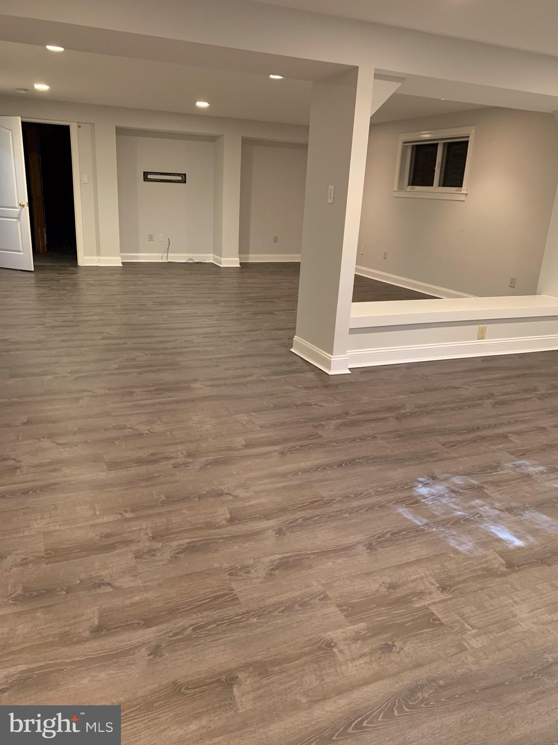 1309 Sawbridge Way Reston, VA 20194 - Photo 34 of 36
