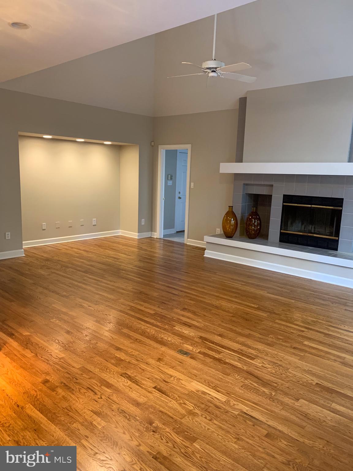 1309 Sawbridge Way Reston, VA 20194 - Photo 7 of 36 Family Room