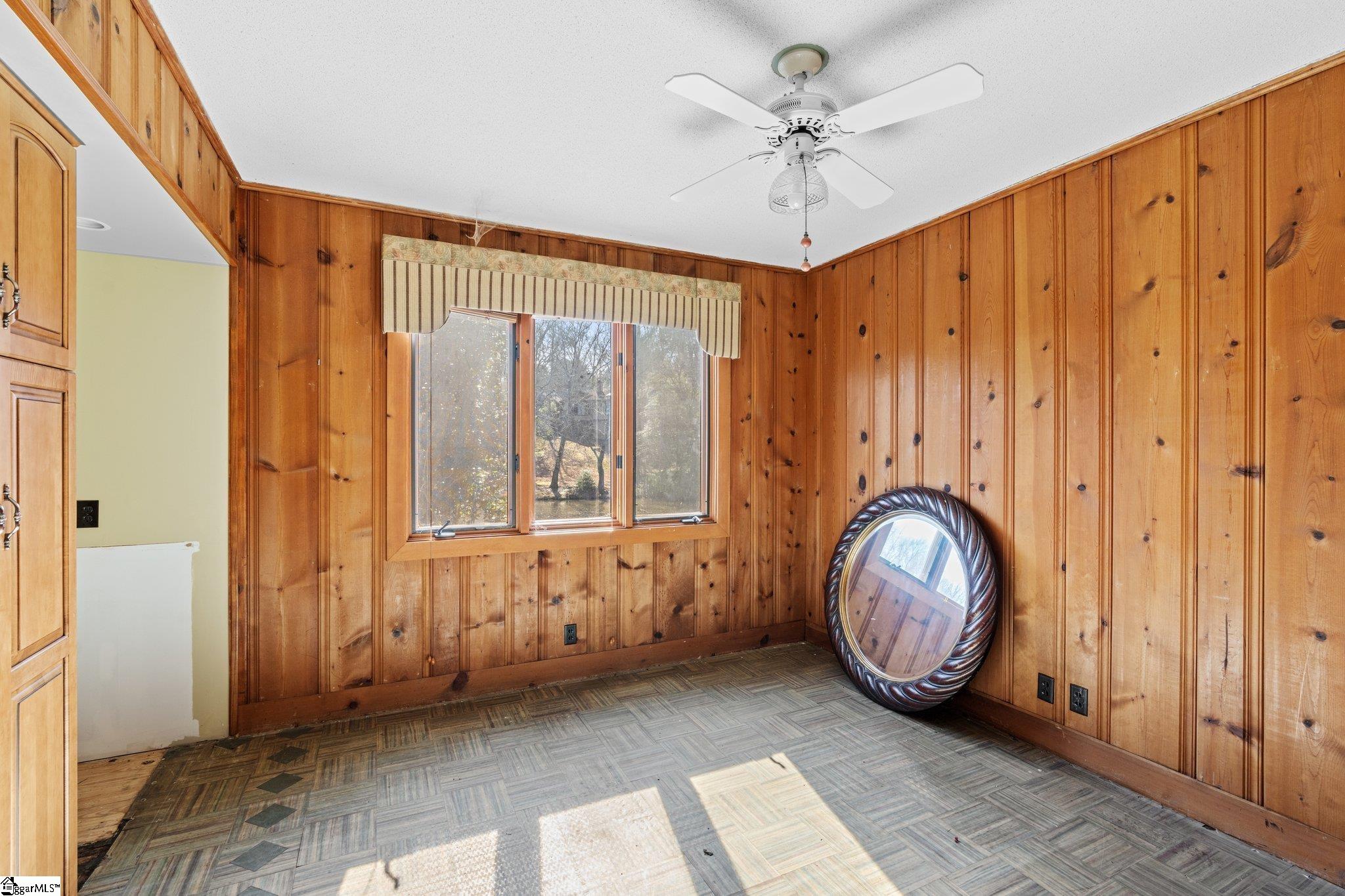 107 Raven Road Greenville, SC 29615 - Photo 23 of 36