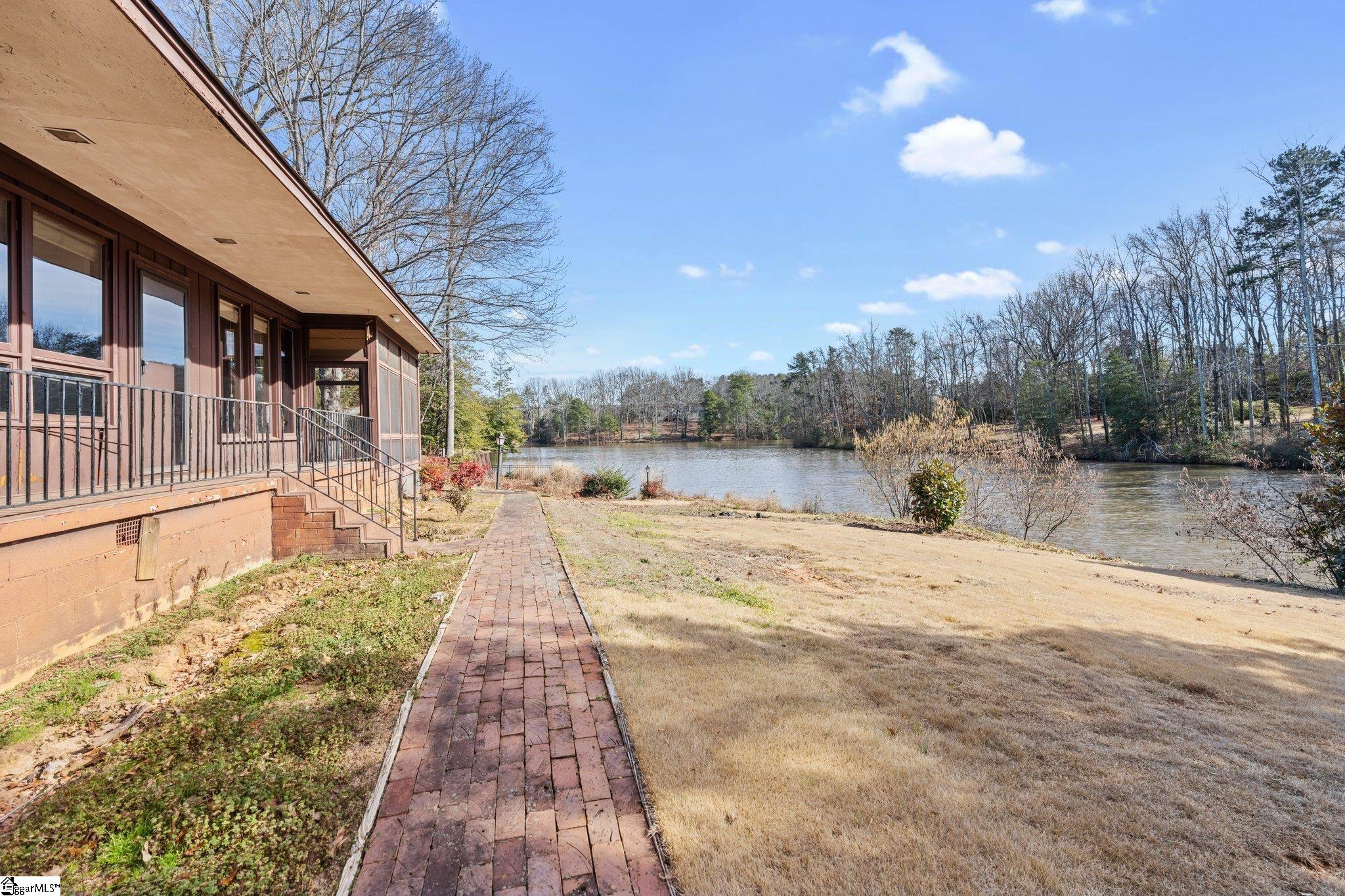 107 Raven Road Greenville, SC 29615 - Photo 31 of 36