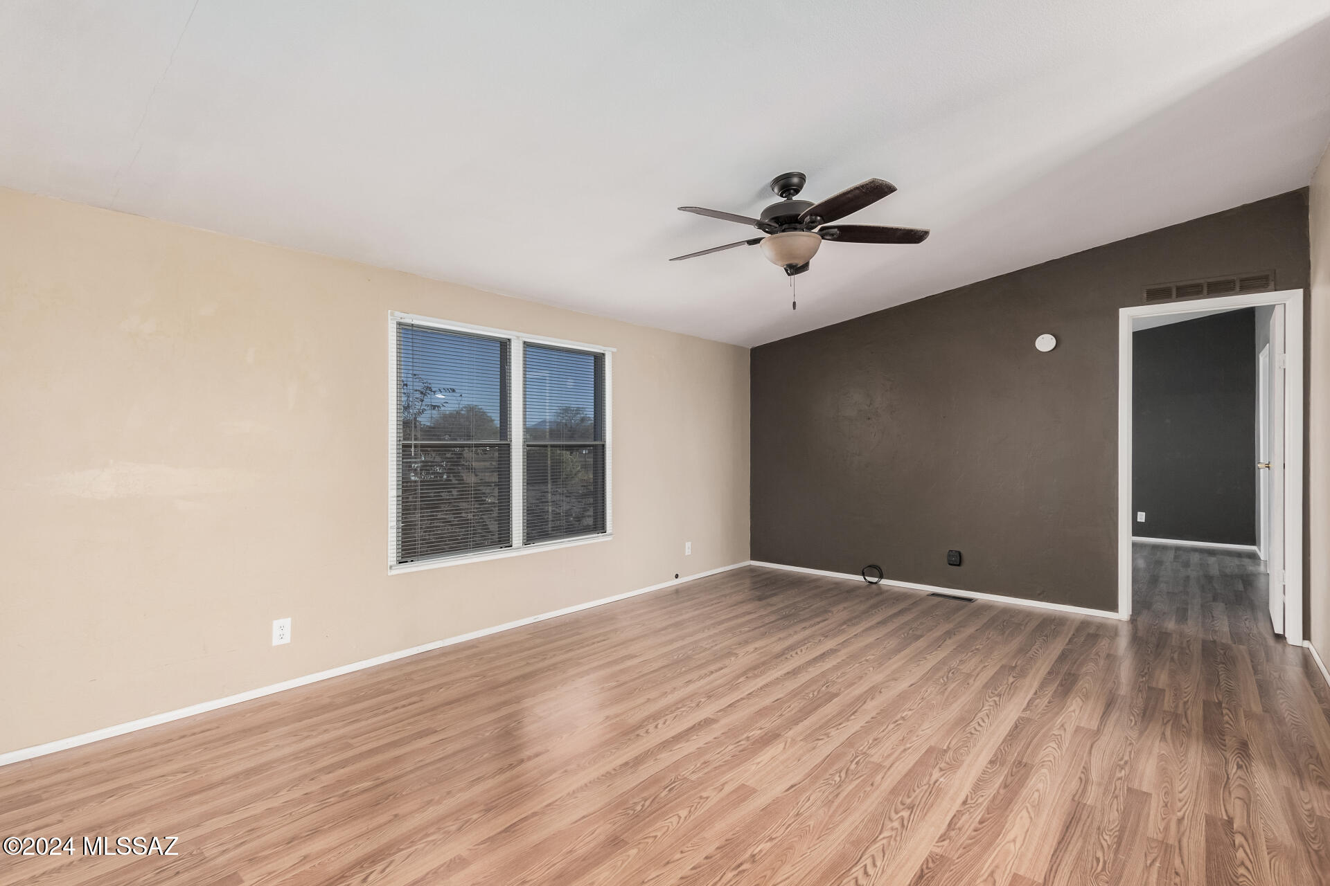 11241 North Derringer Road Marana, AZ 85653 - Photo 8 of 29
