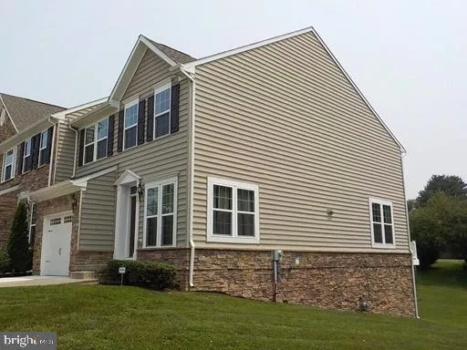 $2,975 | 711 Stonehouse Way, Hockessin, DE 19707
