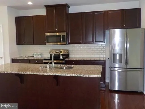 $2,975 | 711 Stonehouse Way, Hockessin, DE 19707