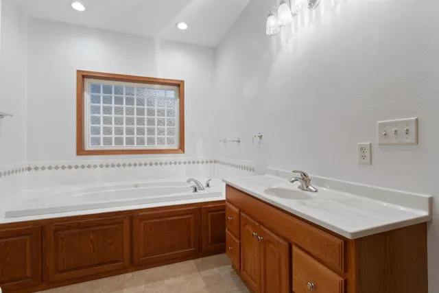 $429,900 | 205 Ashley Lane, Alexandria, MN 56308