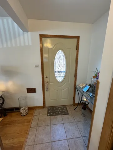 $305,000 | 11117 South Ave L, Chicago, IL 60617