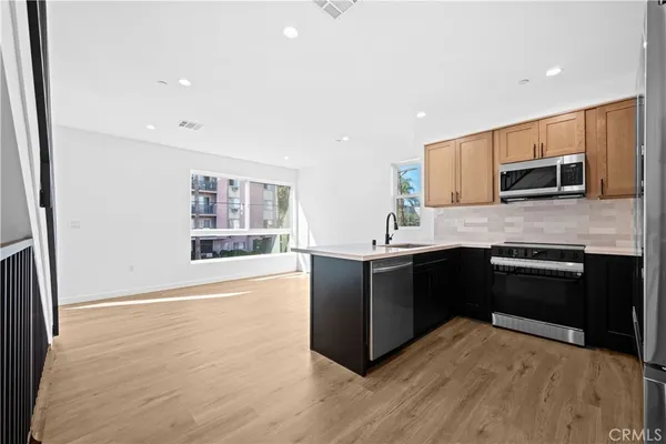 $4,995 | 1340 North Kingsley Drive, Unit 1, Los Angeles, CA 90027