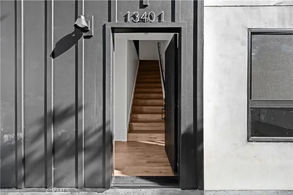 $4,995 | 1340 North Kingsley Drive, Unit 1, Los Angeles, CA 90027