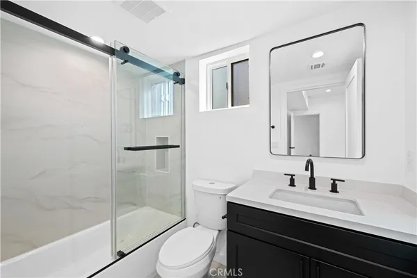 $4,995 | 1340 North Kingsley Drive, Unit 1, Los Angeles, CA 90027