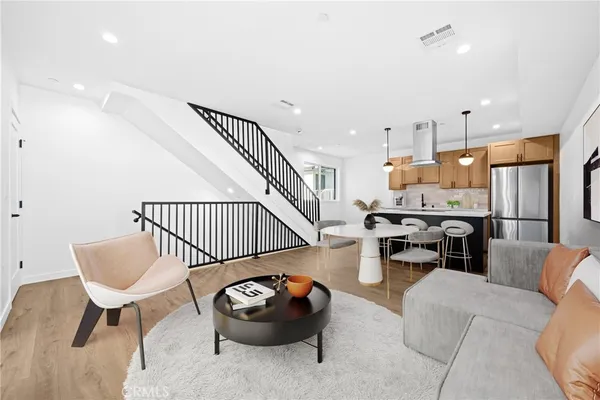 $4,995 | 1340 North Kingsley Drive, Unit 1, Los Angeles, CA 90027