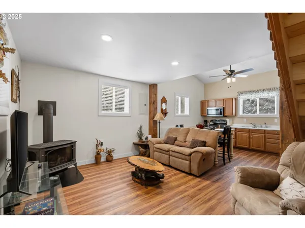 $525,000 | 58783 Highway 204, Weston, OR 97886