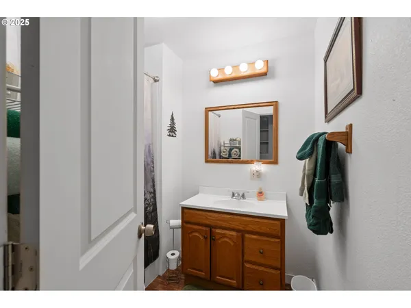 $525,000 | 58783 Highway 204, Weston, OR 97886