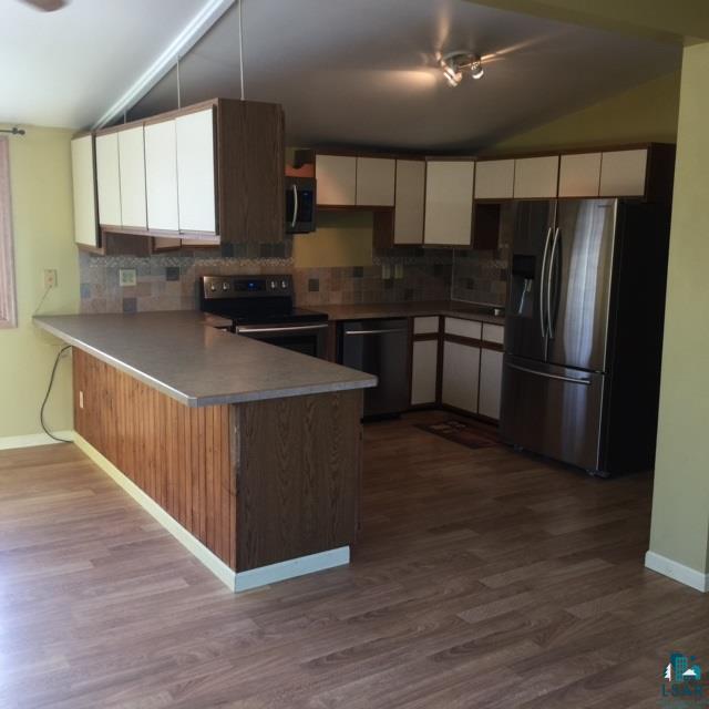 4216 Martin Road Duluth, MN 55803 - Photo 3 of 20