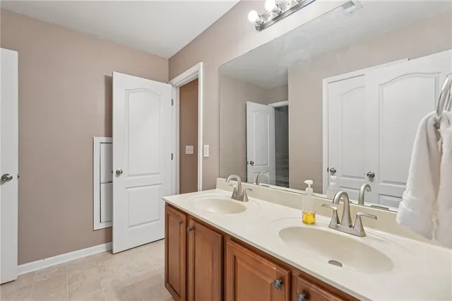 $574,997 | 6015 Thrasher Court, Cumming, GA 30028