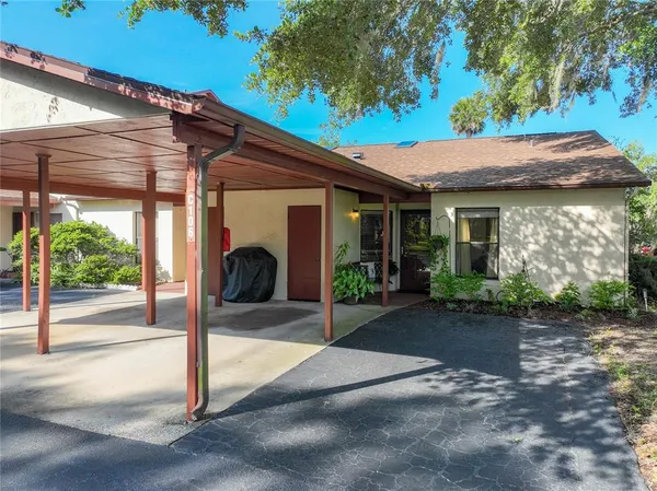 $257,000 | 4300 Baywood Boulevard, Unit C106, Mount Dora, FL 32757