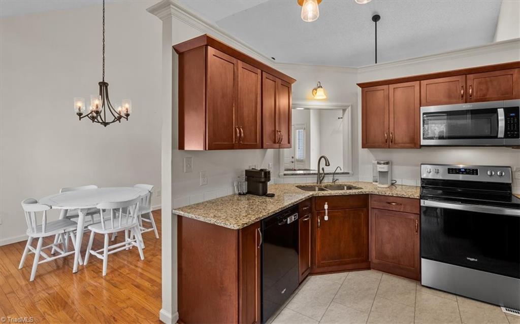 7108 Harper Ridge Court Oak Ridge, NC 27310 - Photo 8 of 28