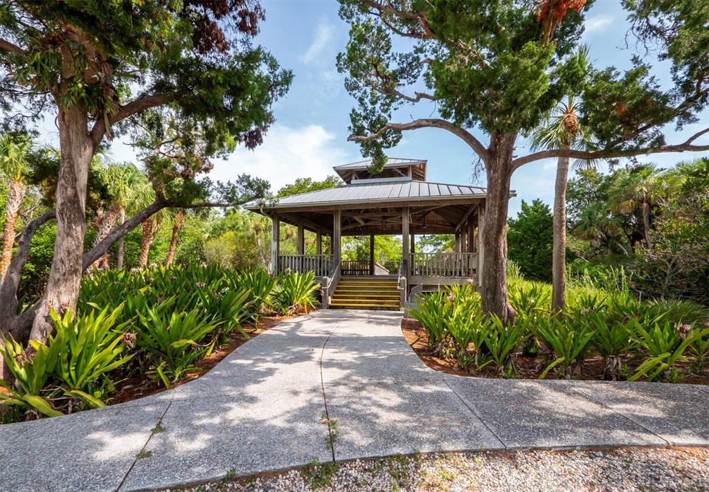 650 Gulf Bay Road Longboat Key, FL 34228 - Photo 14 of 22