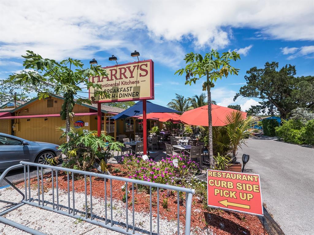 650 Gulf Bay Road Longboat Key, FL 34228 - Photo 21 of 22