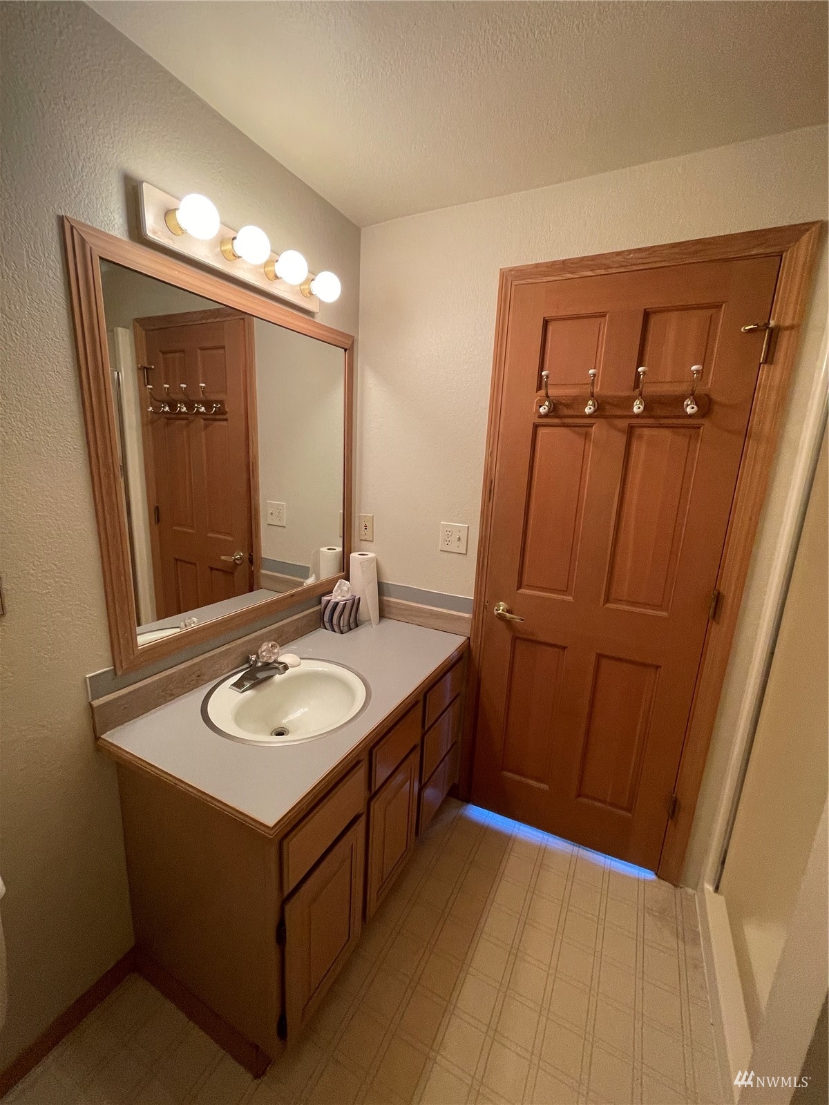 236 East Sandpiper Road Freeland, WA 98249 - Photo 30 of 35 Gallery Image 30