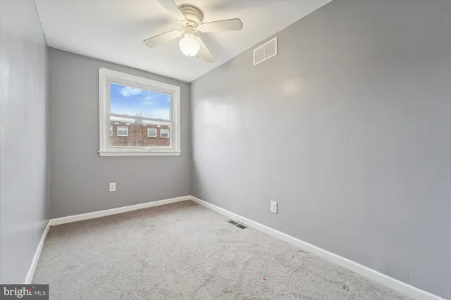 $215,000 | 887 Taylor Drive, Folcroft, PA 19032