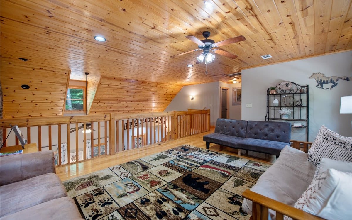 411 Gunite Circle Ellijay, GA 30540 - Photo 17 of 63 Additional View