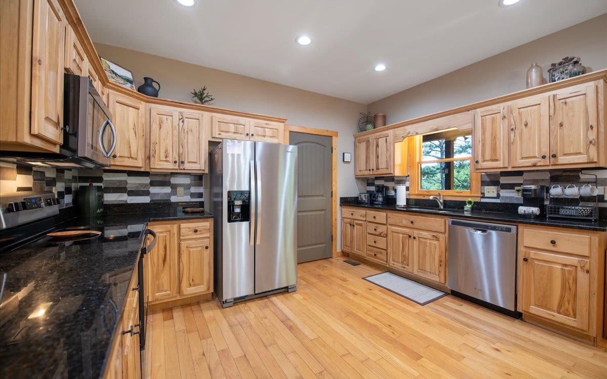 411 Gunite Circle Ellijay, GA 30540 - Photo 8 of 63 Additional View