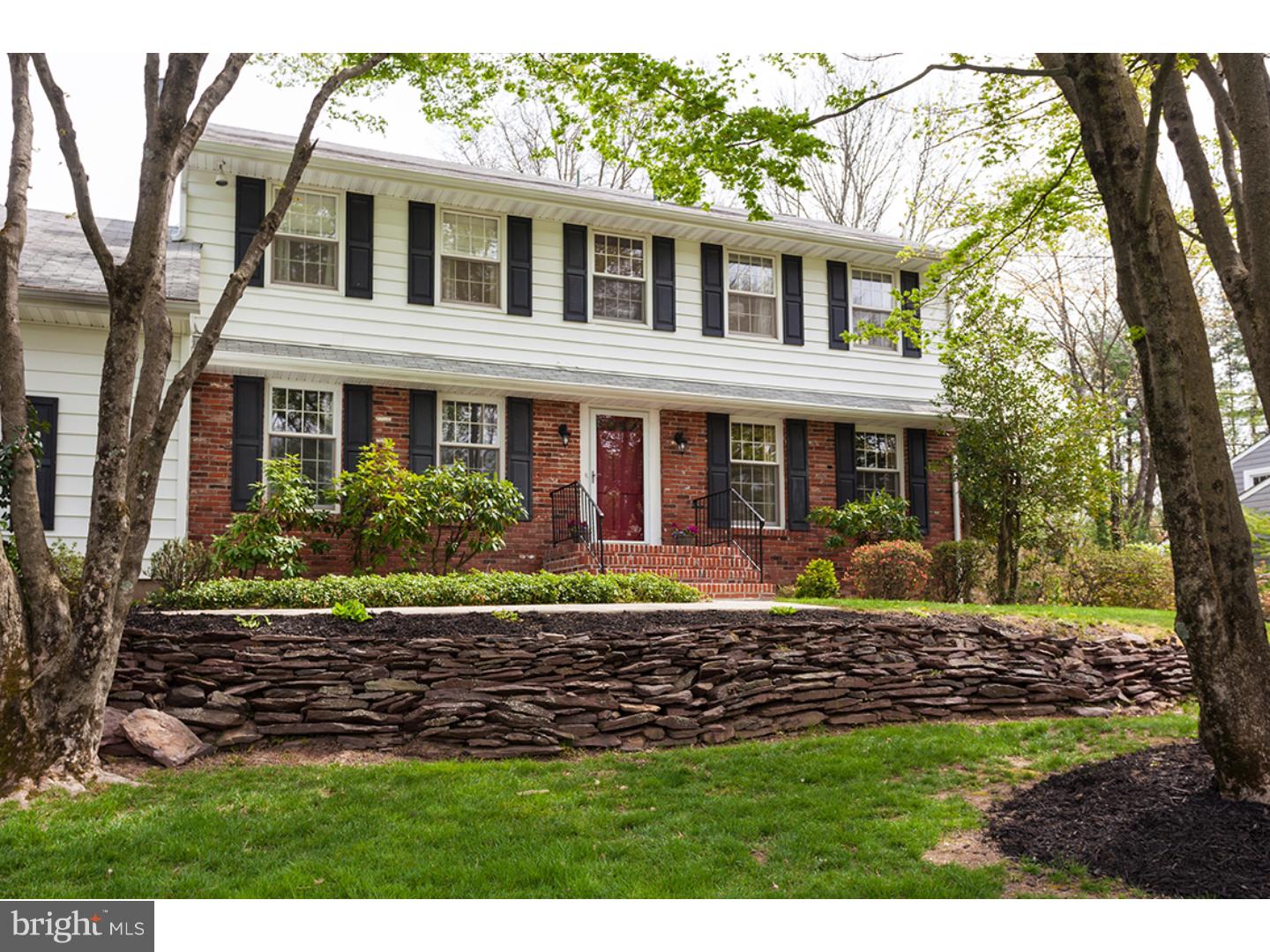 63 Lochatong Road Ewing, NJ 08628 - Photo 2 of 25