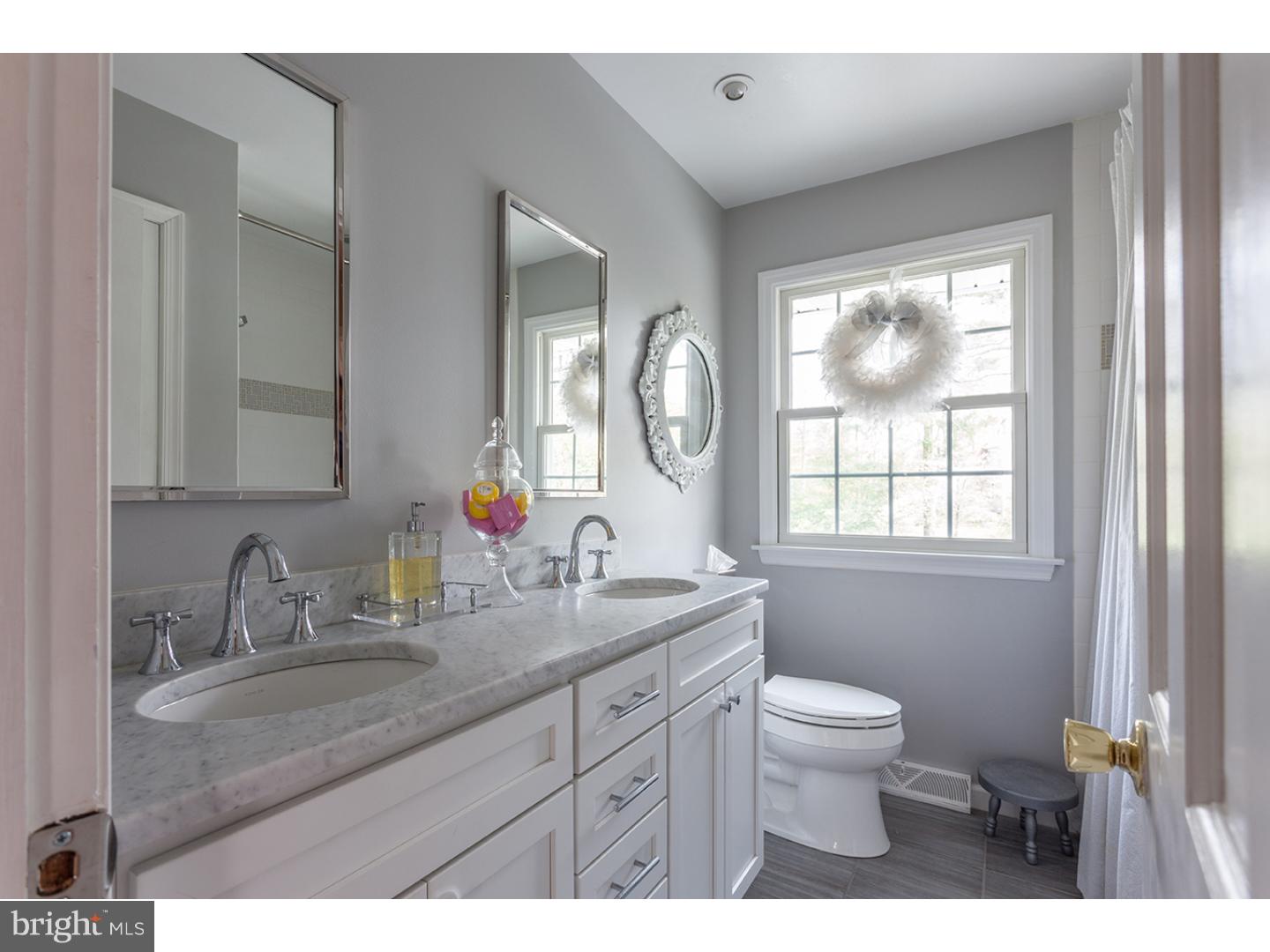 63 Lochatong Road Ewing, NJ 08628 - Photo 17 of 25