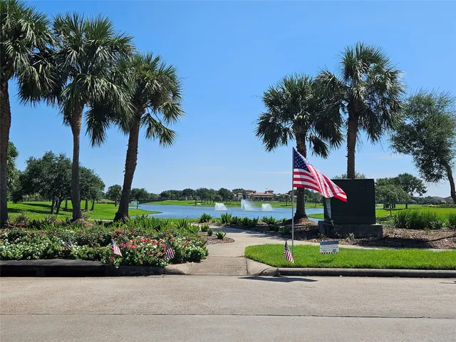 $348,500 | 2401 Trocadero Lane, League City, TX 77573