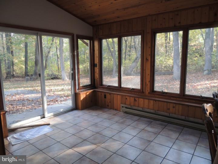 78 Larrison Road Wrightstown, NJ 08562 - Photo 17 of 19