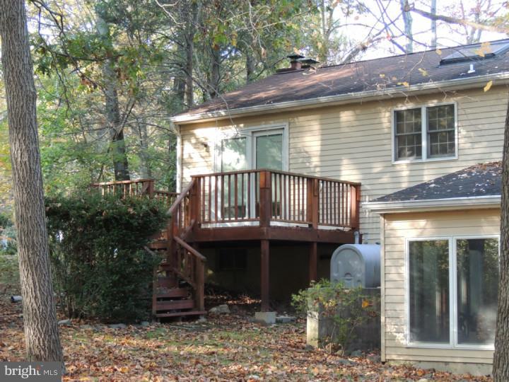 78 Larrison Road Wrightstown, NJ 08562 - Photo 5 of 19 Exterior Back