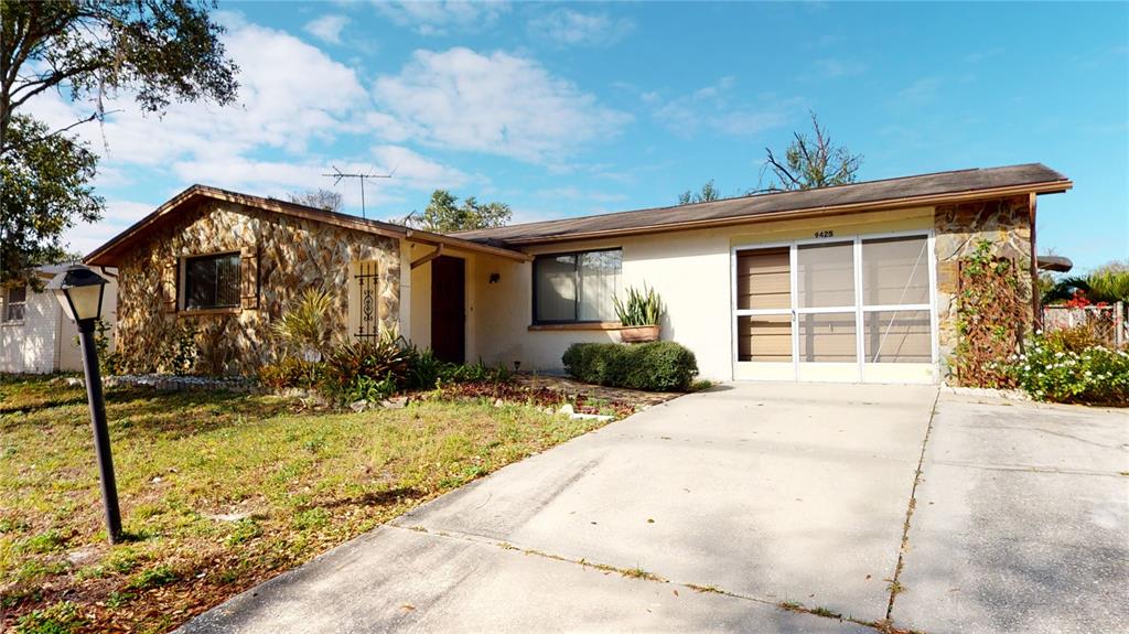 9425 Palm Avenue Port Richey, FL 34668 - Photo 1 of 1 Gallery Image 1
