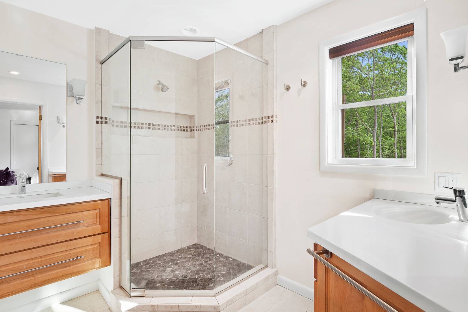 486 Toppings Path Sagaponack, NY 11932 - Photo 10 of 16