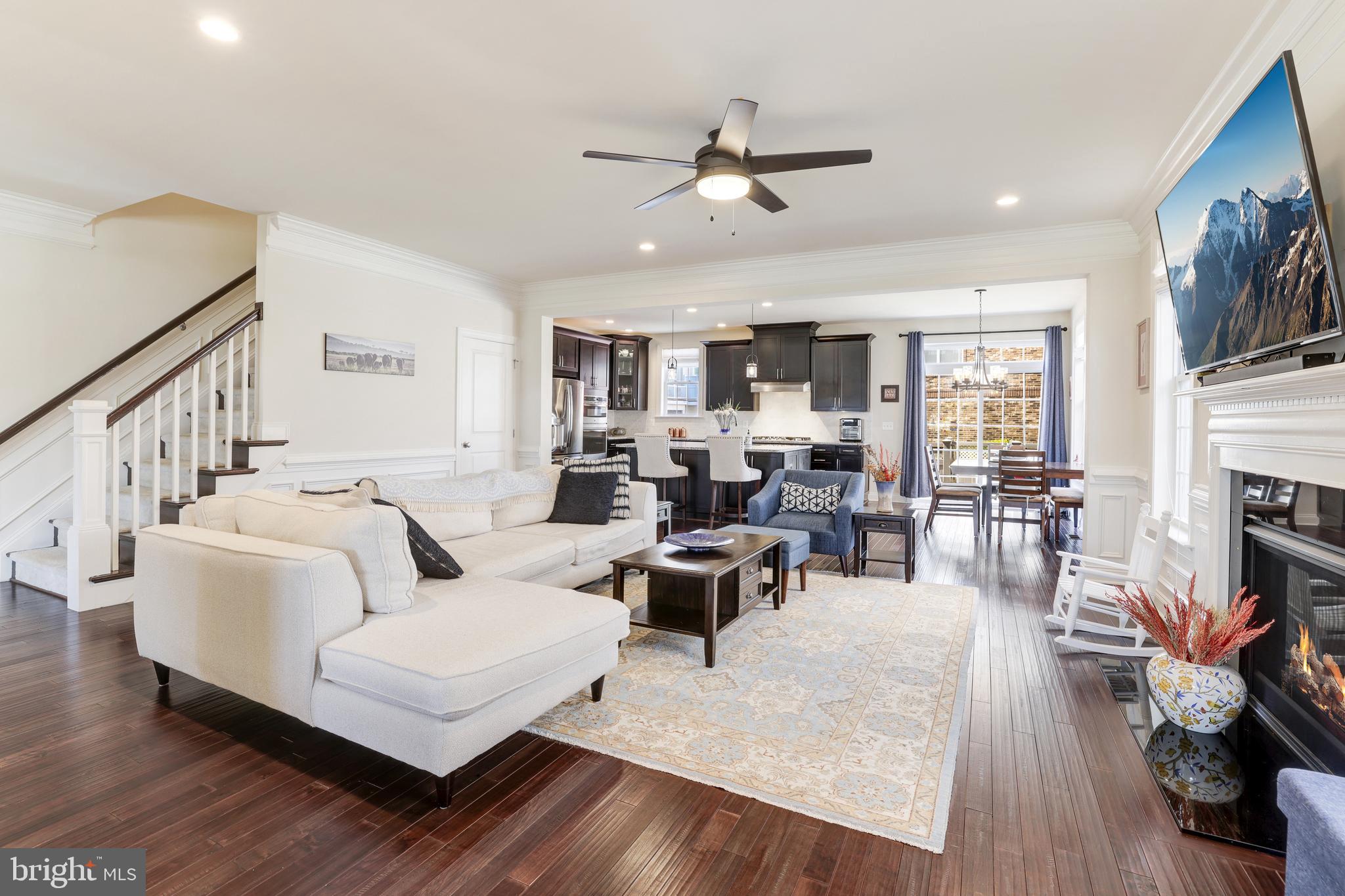 43050 Old Ryan Road Ashburn, VA 20148 - Photo 13 of 48 Family Room