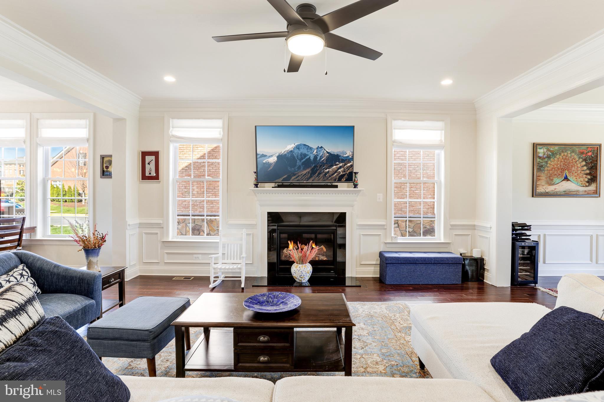 43050 Old Ryan Road Ashburn, VA 20148 - Photo 15 of 48 Family Room