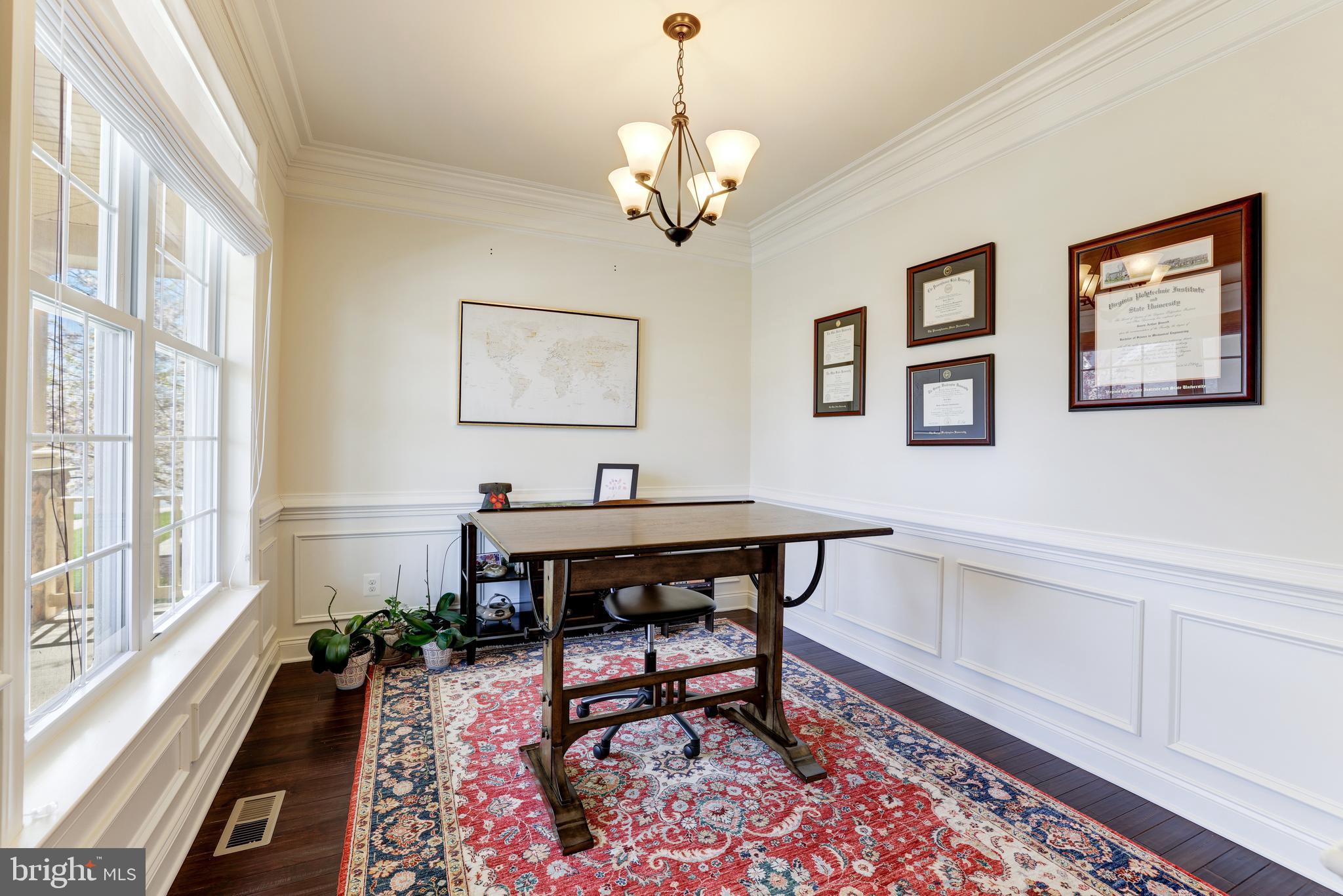 43050 Old Ryan Road Ashburn, VA 20148 - Photo 24 of 48 Main Level Office