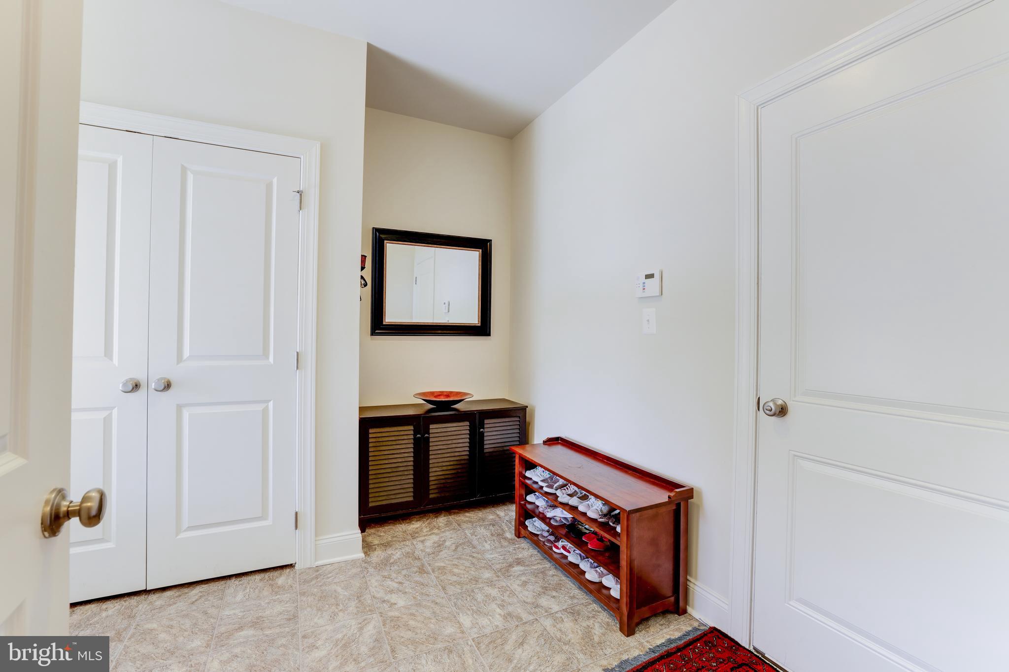 43050 Old Ryan Road Ashburn, VA 20148 - Photo 26 of 48 Main Level Mudroom